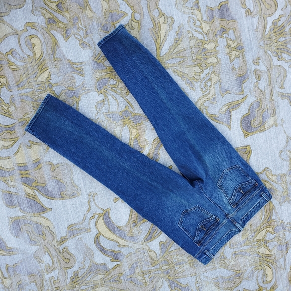 Tommy Hilfiger ladies size 8r jeans - Picture 2 of 8